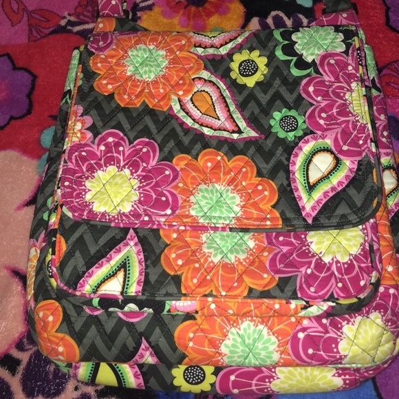 Vera Bradley Crossbody Purse - Picture 1 of 2